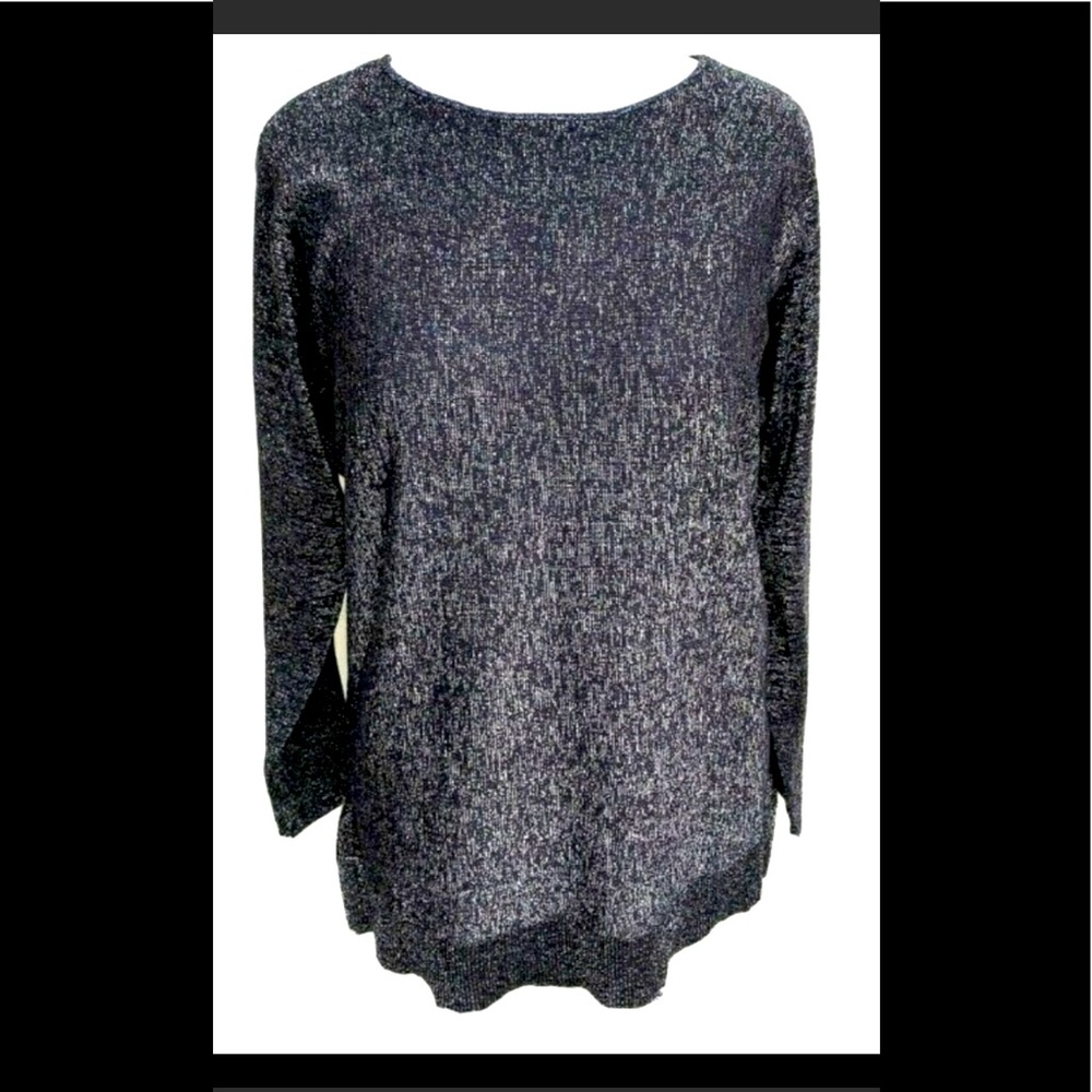 Michael Kors black and silver top 🌟